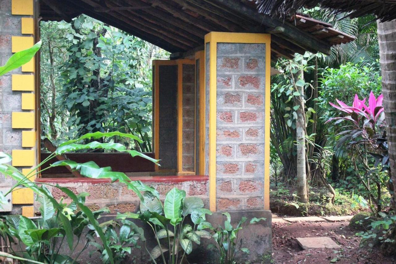 Dudhsagar Plantation Cormonem Exterior foto
